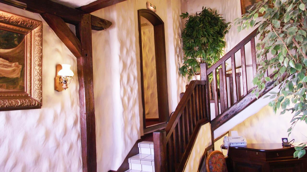 Hotel Restaurant Cristal Wintzenheim Bagian luar foto